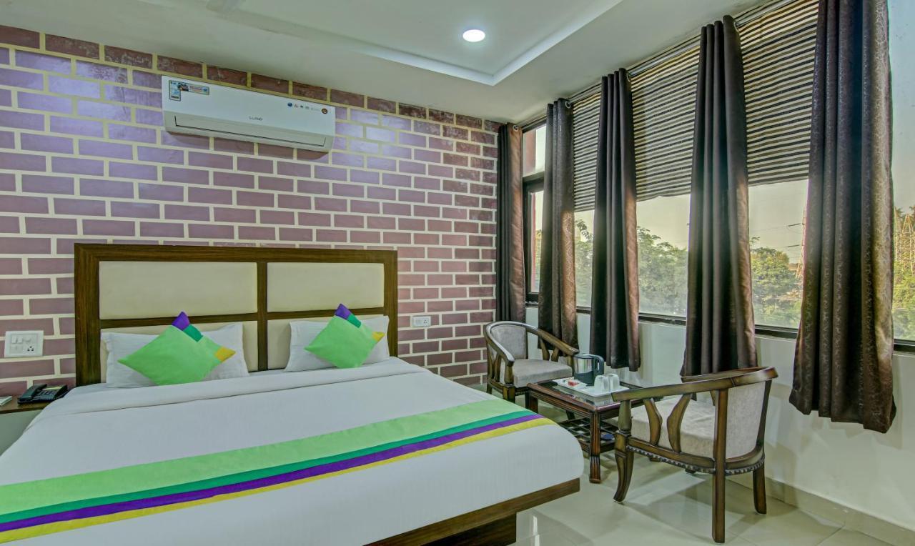Treebo Trend Benz Hotel Chandigarh Luaran gambar