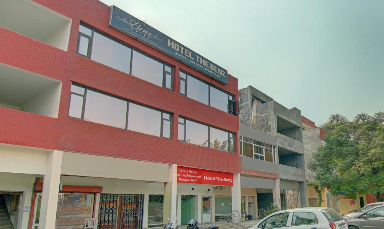 Treebo Trend Benz Hotel Chandigarh Luaran gambar