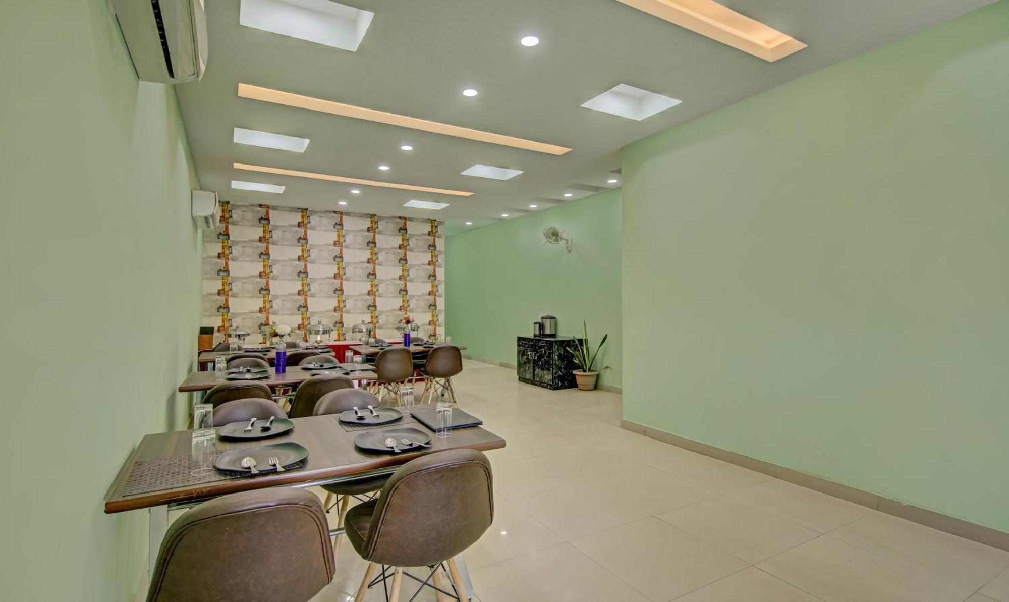 Treebo Trend Benz Hotel Chandigarh Luaran gambar