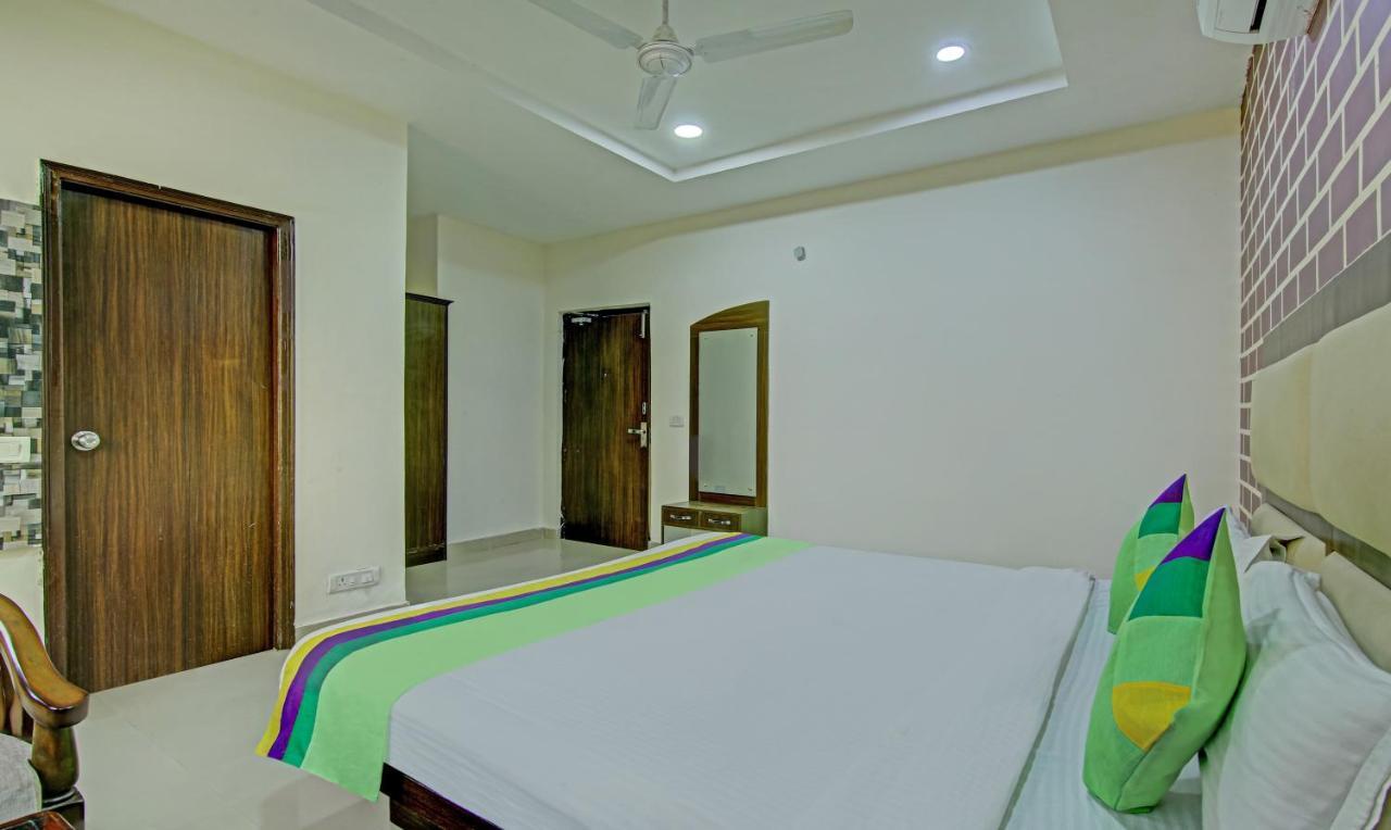 Treebo Trend Benz Hotel Chandigarh Luaran gambar